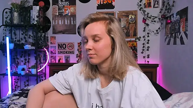 AliciaParkerf online show from 4, 3, 2025