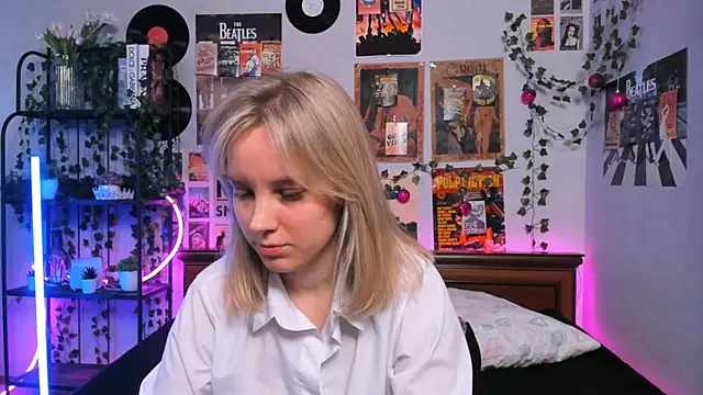 AliciaParkerf online show from 3, 3, 2025