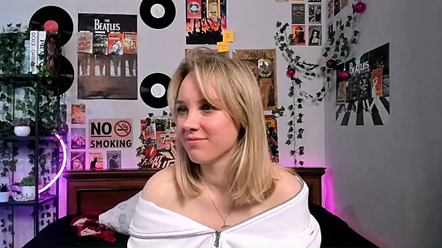 AliciaParkerf online show from 17, 3, 2025