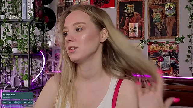 AliciaParkerf online show from 9, 9, 2025