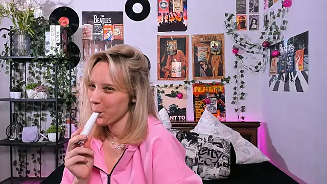 AliciaParkerf online show from 2, 3, 2025