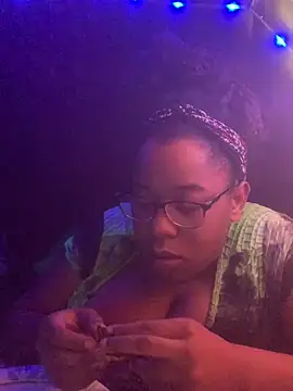 Snapshot of bustypothead chatting on 22, 12, 2024 bustypothead online show from 22, 12, 2024