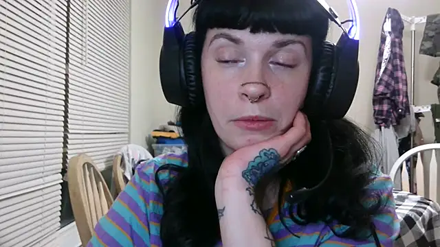 Snapshot of Marcelinegoddess chatting on 7, 3, 2025 Marcelinegoddess online show from 7, 3, 2025
