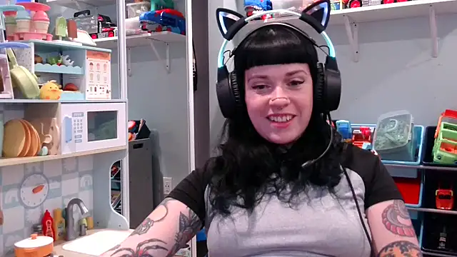 Snapshot of Marcelinegoddess chatting on 19, 2, 2025 Marcelinegoddess online show from 19, 2, 2025
