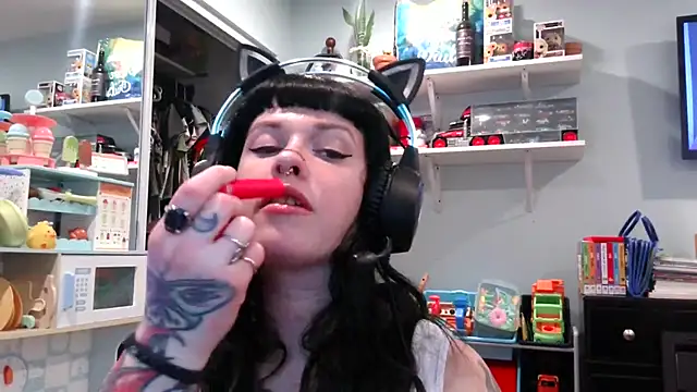 Snapshot of Marcelinegoddess chatting on 7, 2, 2025 Marcelinegoddess online show from 7, 2, 2025