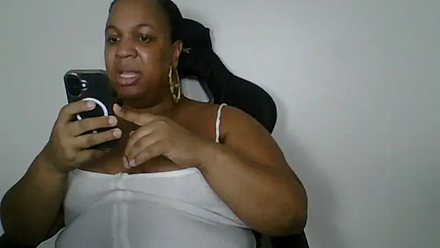 Badgirlbrittt online show from 20, 9, 2025