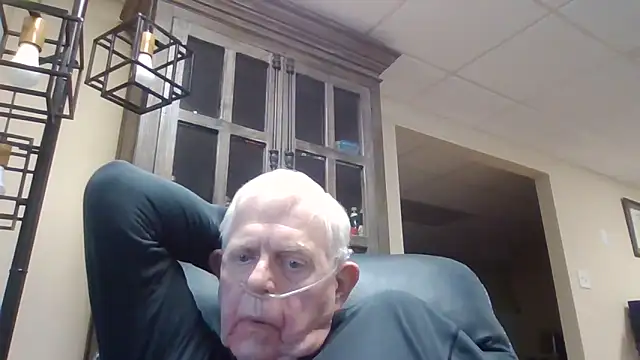 Snapshot of bootlegmanz chatting on 4, 5, 2026 bootlegmanz online show from 4, 5, 2026