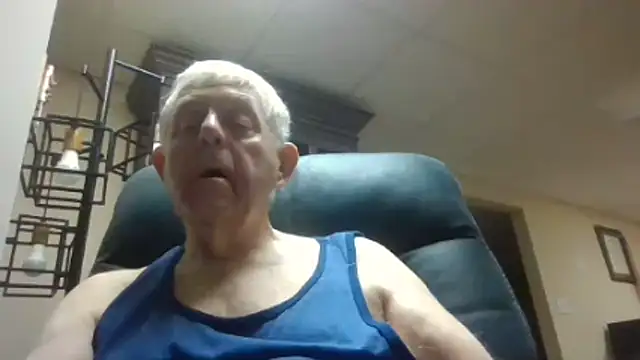 Snapshot of bootlegmanz chatting on 1, 6, 2026 bootlegmanz online show from 1, 6, 2026