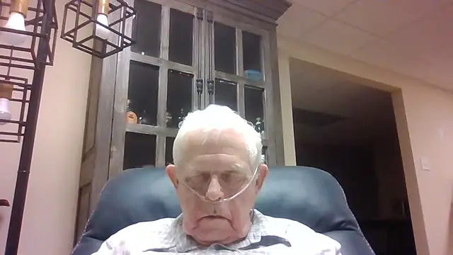 Snapshot of bootlegmanz chatting on 27, 5, 2026 bootlegmanz online show from 27, 5, 2026