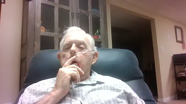 Snapshot of bootlegmanz chatting on 2, 6, 2026 bootlegmanz online show from 2, 6, 2026