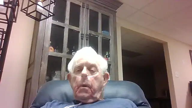 Snapshot of bootlegmanz chatting on 25, 4, 2026 bootlegmanz online show from 25, 4, 2026
