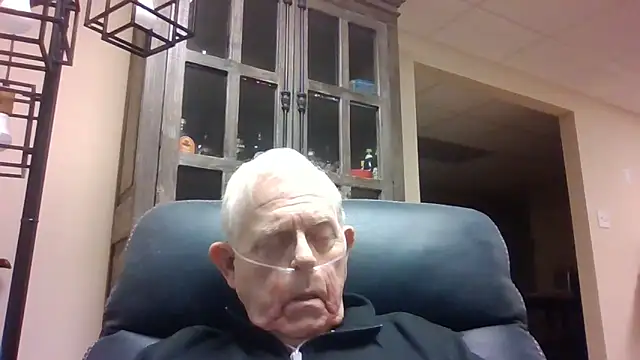 Snapshot of bootlegmanz chatting on 3, 5, 2026 bootlegmanz online show from 3, 5, 2026