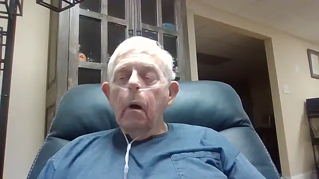 Snapshot of bootlegmanz chatting on 13, 5, 2026 bootlegmanz online show from 13, 5, 2026