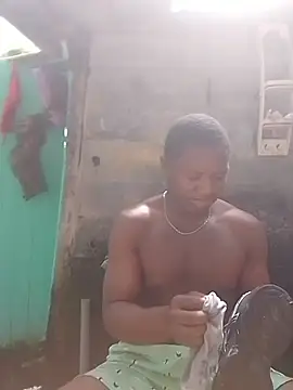 Algenis1232 online show from 5, 4, 2026