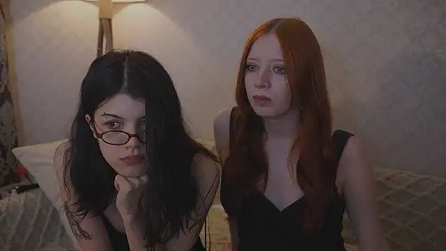 Snapshot of the_cure___ chatting on 20, 10, 2025 the cure online show from 20, 10, 2025