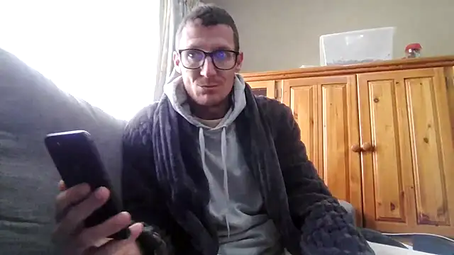 Snapshot of TheSouthernKing chatting on 8, 7, 2026 TheSouthernKing online show from 8, 7, 2026