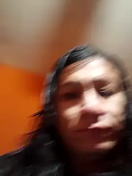 miicheele32 online show from 13, 1, 2025