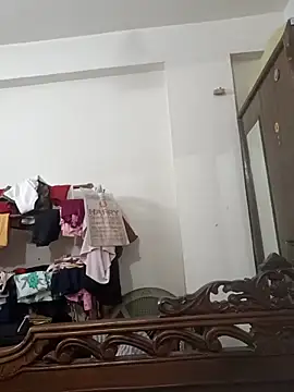 Snapshot of LAVERNIYA_ chatting on 11, 10, 2025 LAVERNIYA online show from 11, 10, 2025