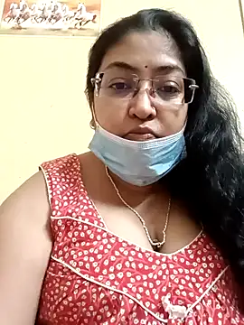 LAVERNIYA  online show from 1, 2, 2025