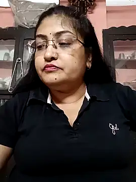 LAVERNIYA  online show from 31, 12, 2024
