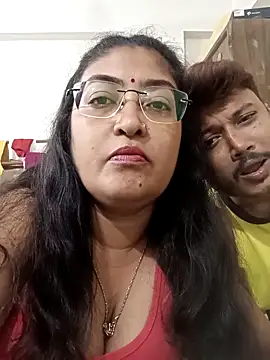 Snapshot of LAVERNIYA_ chatting on 8, 10, 2025 LAVERNIYA online show from 8, 10, 2025