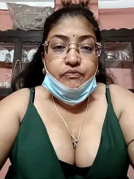 LAVERNIYA  online show from 28, 2, 2025