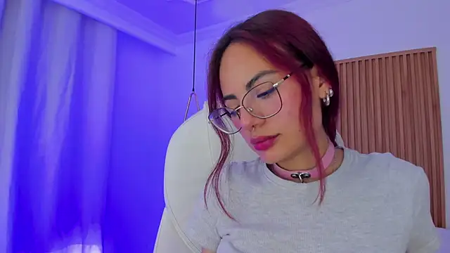 sophiecherry  online show from 3, 2, 2025