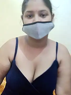 Snapshot of IND_COUPLE1 chatting on 21, 3, 2026 IND COUPLE1 online show from 21, 3, 2026