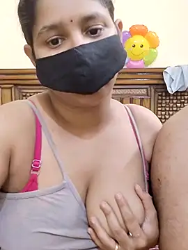 IND COUPLE1 online show from 7, 3, 2025