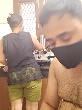 IND COUPLE1 online show from 25, 2, 2025