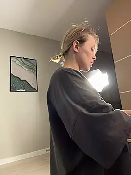 Charming Daphny online show from 12, 2, 2026