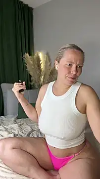 Snapshot of Charming_Daphny chatting on 29, 5, 2026 Charming Daphny online show from 29, 5, 2026