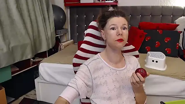 Snapshot of kellyterapy chatting on 25, 4, 2026 kellyterapy online show from 25, 4, 2026
