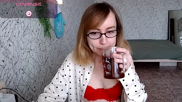 Athena Richards online show from 6, 3, 2026