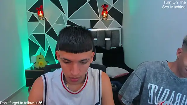 Juan Nd Steven online show from 22, 4, 2026