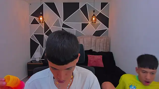 Juan Nd Steven online show from 7, 11, 2025