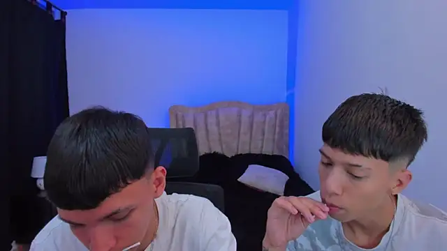 Snapshot of Juan_Nd_Steven chatting on 20, 9, 2025 Juan Nd Steven online show from 20, 9, 2025