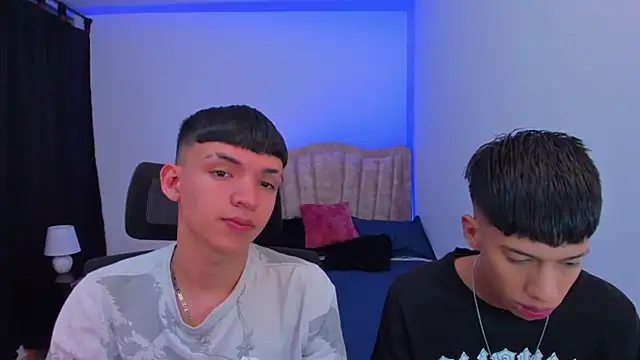 Snapshot of Juan_Nd_Steven chatting on 5, 10, 2025 Juan Nd Steven online show from 5, 10, 2025
