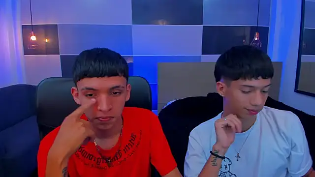 Snapshot of Juan_Nd_Steven chatting on 17, 1, 2025 Juan Nd Steven online show from 17, 1, 2025
