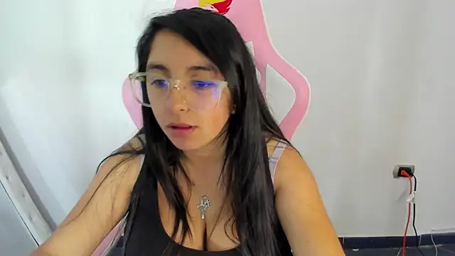  Angelinaandrade  online show from 18, 3, 2025