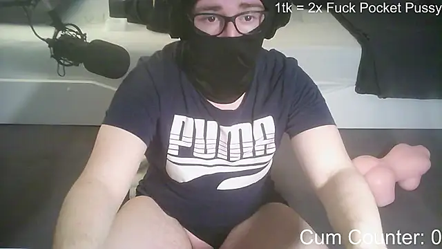 HornyTeenBoy64 online show from 8, 3, 2026