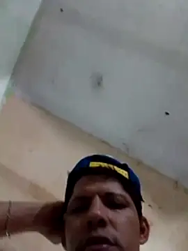 Snapshot of Alonsomadeira chatting on 22, 7, 2026 Alonsomadeira online show from 22, 7, 2026
