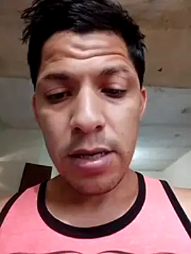 Snapshot of Alonsomadeira chatting on 17, 5, 2026 Alonsomadeira online show from 17, 5, 2026