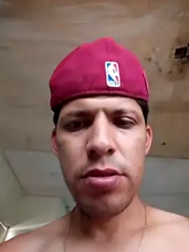 Snapshot of Alonsomadeira chatting on 13, 5, 2026 Alonsomadeira online show from 13, 5, 2026