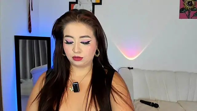 LiahDiaz online show from 16, 2, 2026