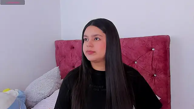 skyhotgirll online show from 25, 4, 2026