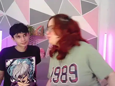 AndrewAnndCherry online show from 3, 12, 2025