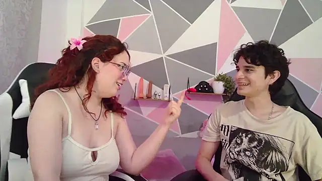 AndrewAnndCherry online show from 10, 4, 2026