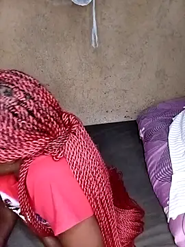 pretty prickle online show from 1, 12, 2025