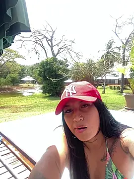 Snapshot of luisa16xxx chatting on 15, 2, 2025 luisa16xxx online show from 15, 2, 2025